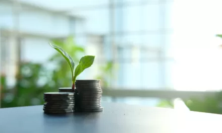 10 Simple Ways to Achieve Financial Freedom